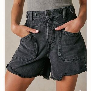Free People Black Palmer mid rise shorts